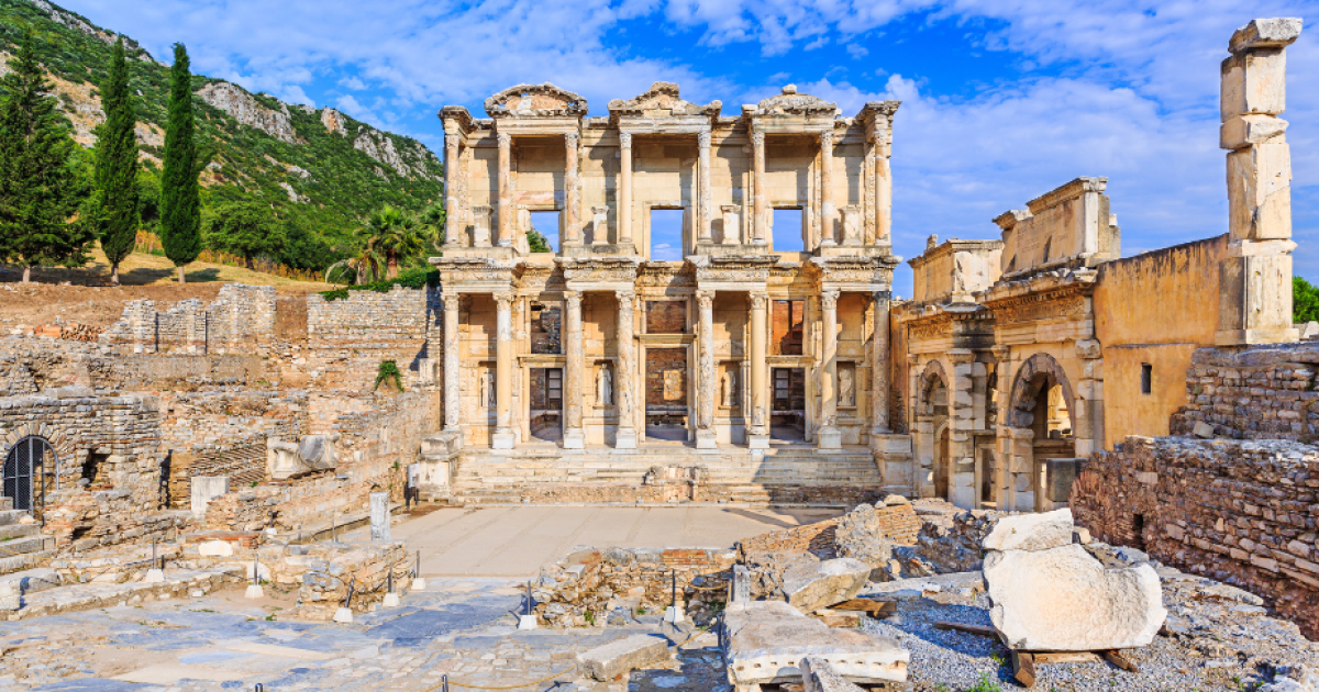 Return to Izmir (Ephesus)-Turkey